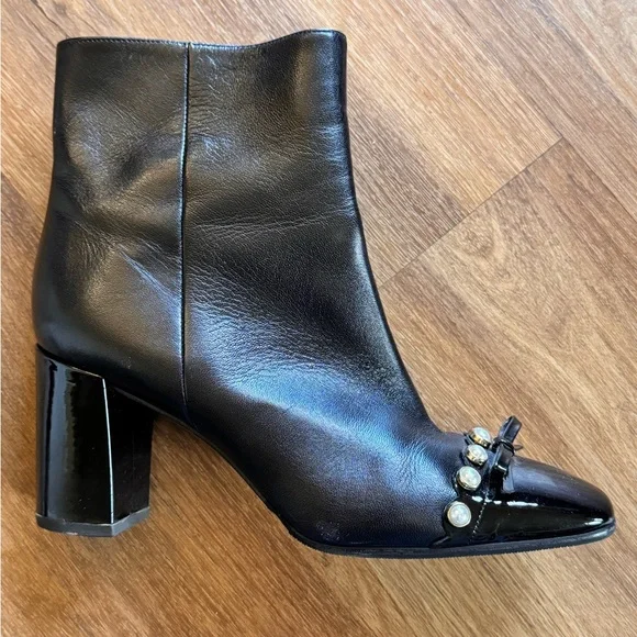 Kate Spade Black Leather Pearl Bow Block Heel Ankle Boots Patent Toe Size 10 - Picture 8 of 12
